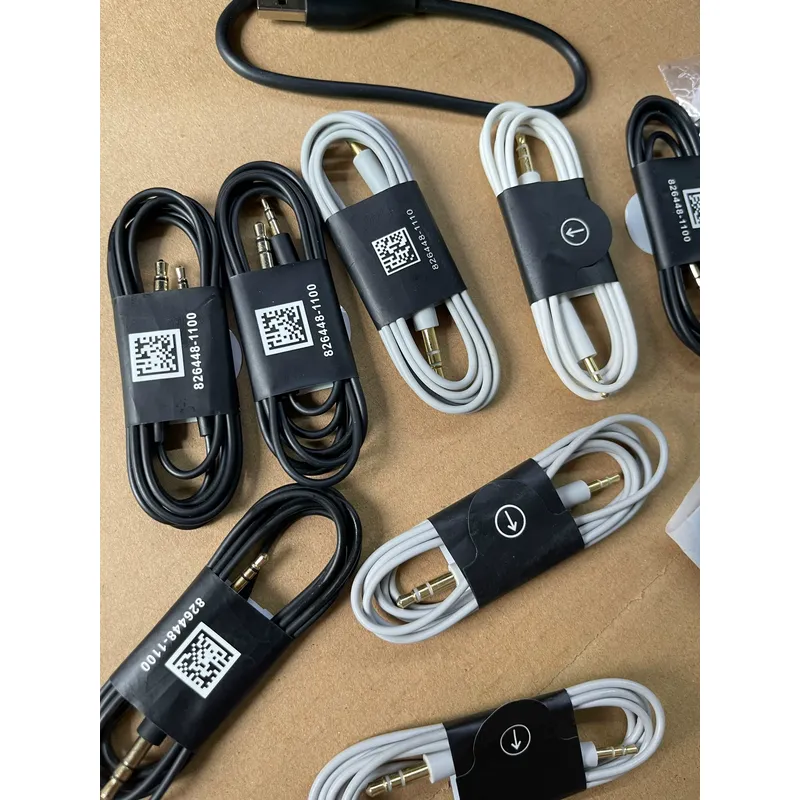 Oryginalny kabel do ładowania  – Bose Headphone Qc45 recenzja i cena